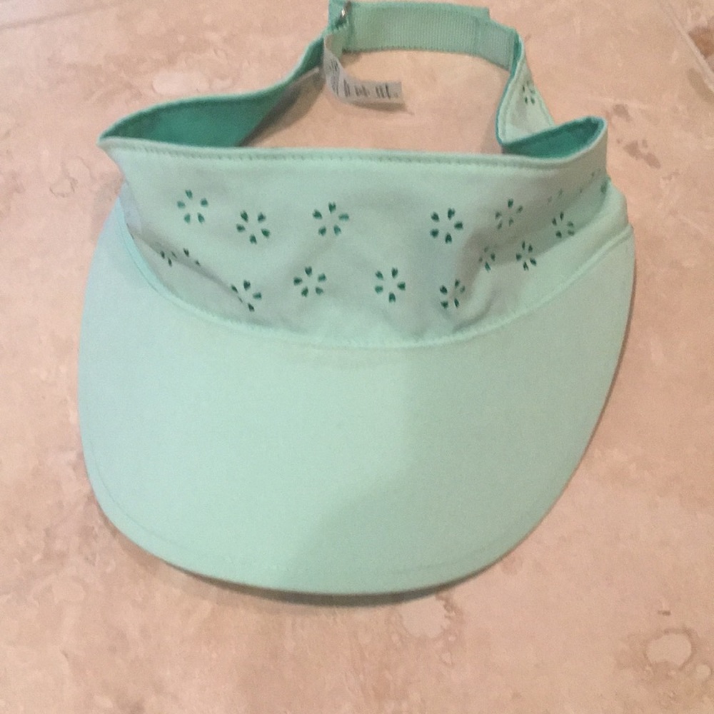 Lululemon visor